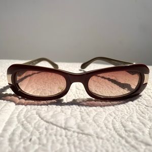 Burberry *very* vintage sunglasses